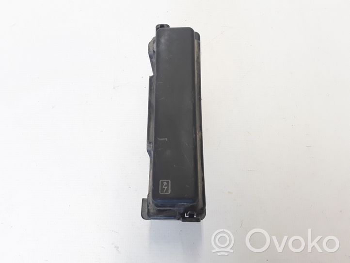 Renault Zoe Fuse module 243111628R