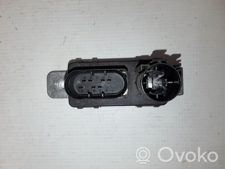 Volvo XC60 Glow plug pre-heat relay 31431776