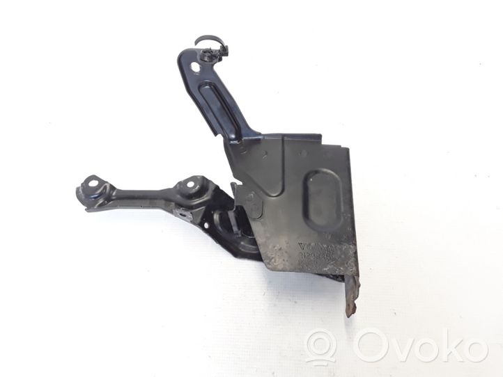 Volvo V50 Battery bracket 31298455