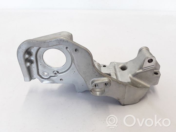 Volvo XC40 Supporto della pompa del carburante 31480996