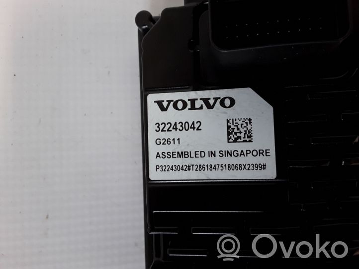 Volvo XC40 Sensore radar Distronic 32243042