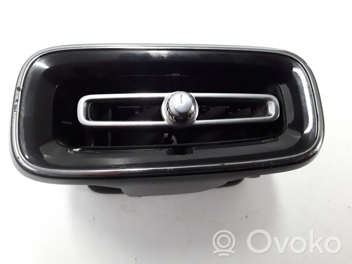 Volvo XC40 Copertura griglia di ventilazione laterale cruscotto 31442626