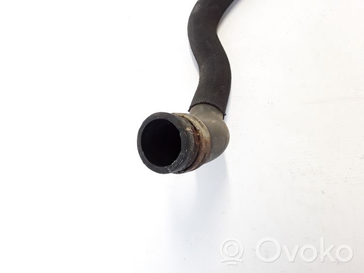 Renault Twingo III Tuyau de liquide de refroidissement moteur 212807235R