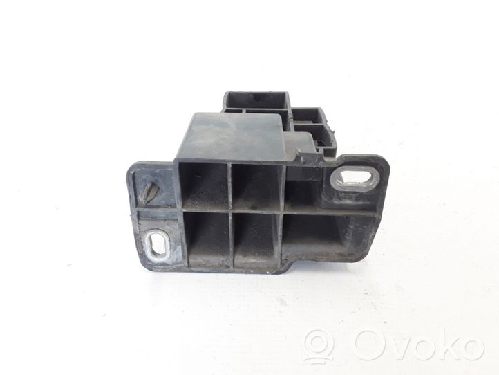 Renault Clio IV Staffa di rinforzo montaggio del paraurti anteriore 620920254R