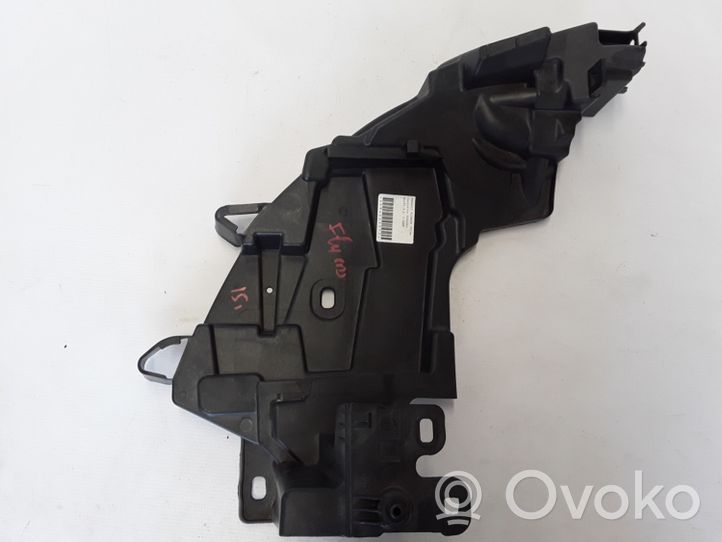 Renault Fluence Uchwyt / Mocowanie lampy przedniej 622221526R