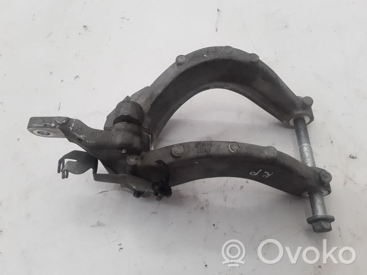 Volvo S90, V90 Alemman iskunvaimentimen kiinnike 31658168