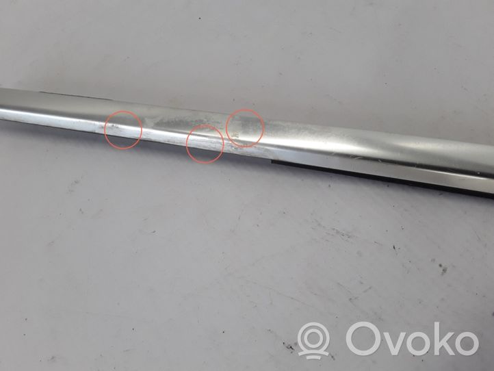 Volvo XC60 Rivestimento modanatura del vetro della portiera anteriore 31402518