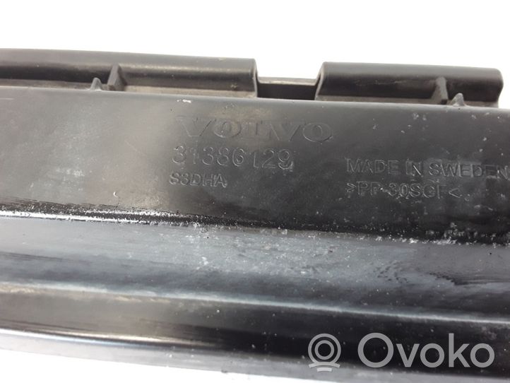 Volvo S90, V90 Kynnyksen tukilista 31386129