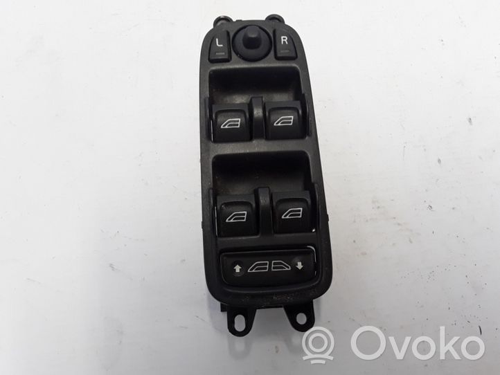 Volvo C70 Electric window control switch 30762140