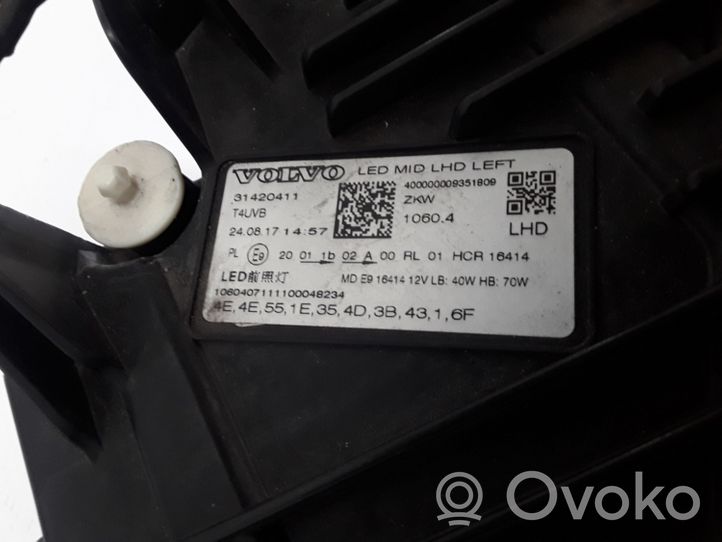 Volvo XC60 Lampa przednia 31420411