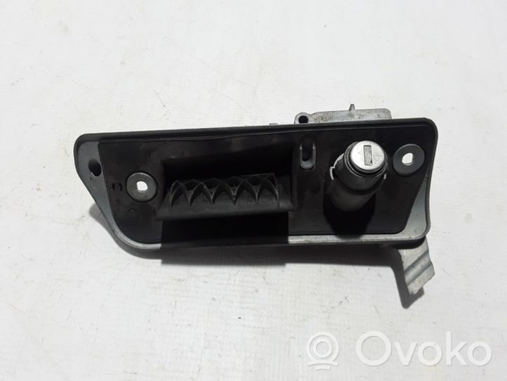 Volkswagen Caddy Loading door exterior handle 2KO827565