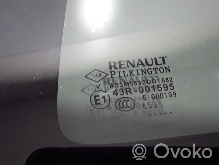 Renault Captur Rear side window/glass 833078189R