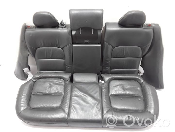 Volvo XC70 Rear seat 