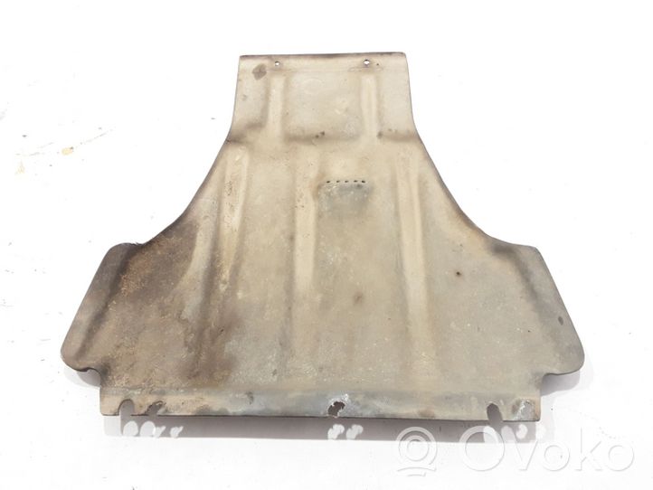 Renault Megane III Engine splash shield/under tray 758900023R