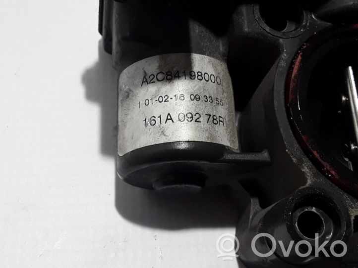 Opel Vivaro Throttle valve 161A09278R