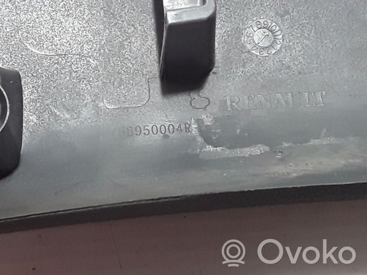 Renault Laguna III Priekinio slenksčio apdaila (vidinė) 768950004R