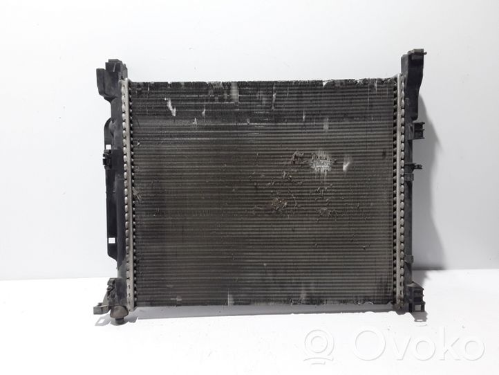 Renault Kangoo II Radiateur de refroidissement 8200455801