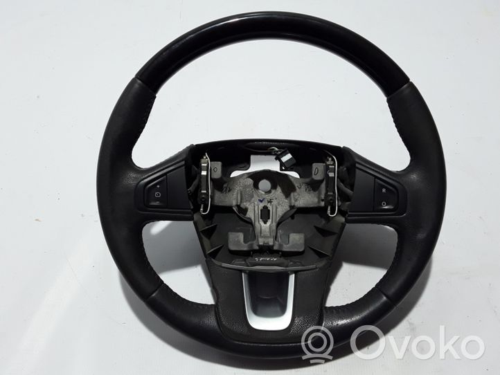 Renault Latitude (L70) Steering wheel 484300844R