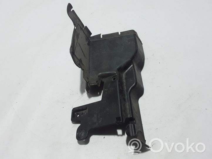 Volvo V70 Déflecteur d'air de radiateur de refroidissement 31383692