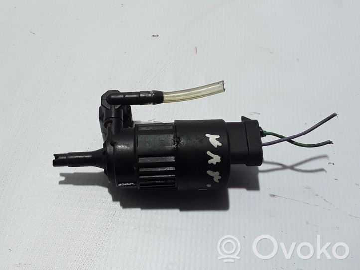 Renault Kangoo I Windscreen/windshield washer pump 8200213041