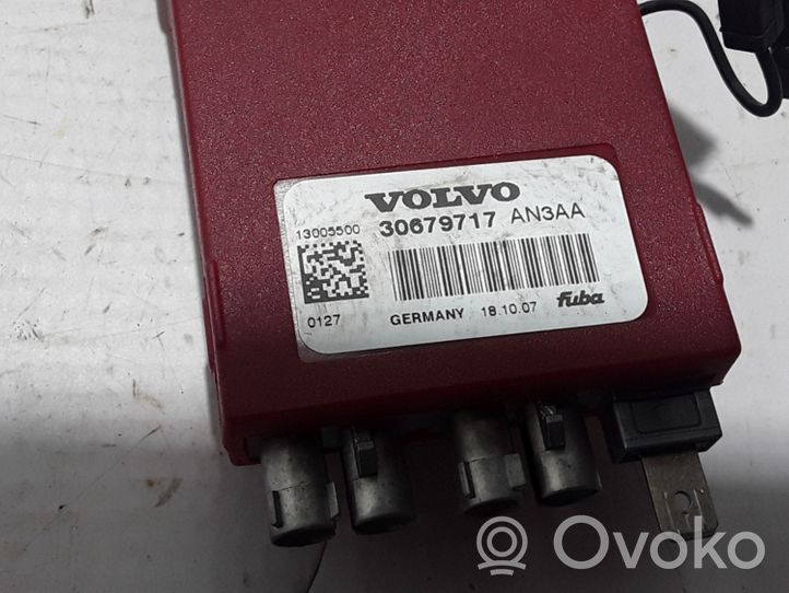 Volvo V70 Pystyantennivahvistin 30679717