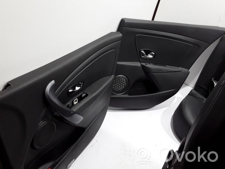 Renault Megane III Kit intérieur 