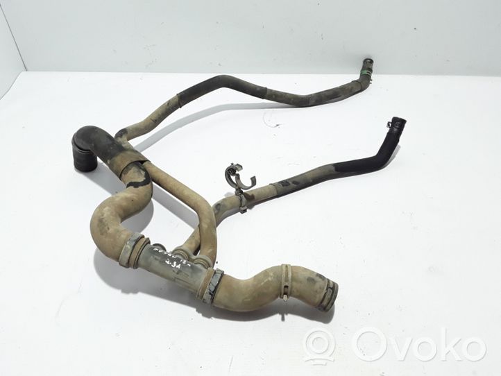 Opel Movano B Tubo flessibile del liquido di raffreddamento del motore 215031595R