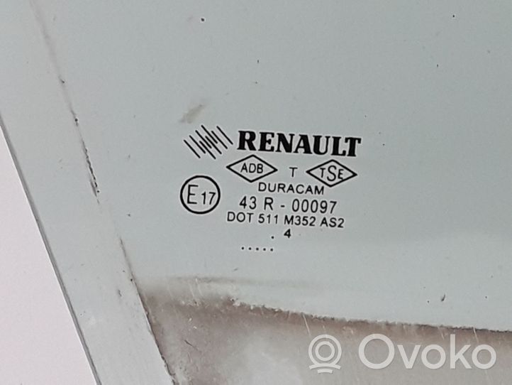 Renault Clio IV Szyba drzwi przednich 803004101R