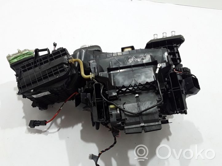 BMW 5 GT F07 Salono oro mazgo plastikinis korpusas 9197019