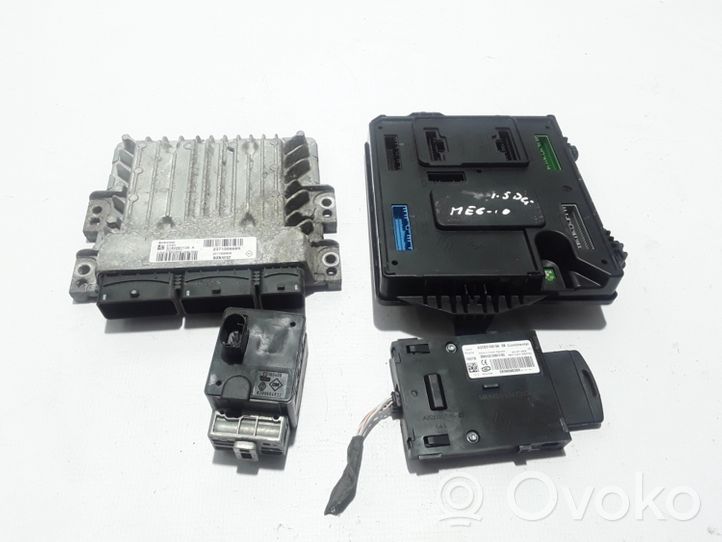 Renault Megane III Engine ECU kit and lock set 