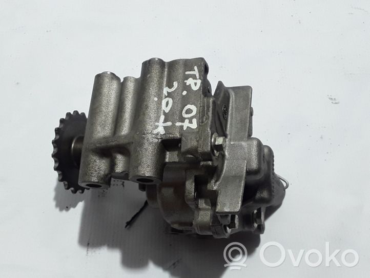 Renault Trafic II (X83) Pompe à huile 8200345633