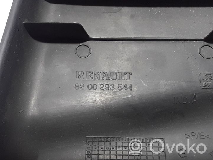 Renault Clio III (B) Revêtement de pilier (bas) 8200293544
