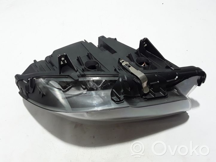 BMW 5 GT F07 Lampa przednia 7199613