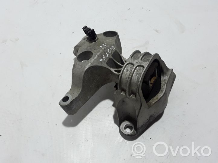 Dacia Duster Wspornik / Mocowanie silnika 112849221R