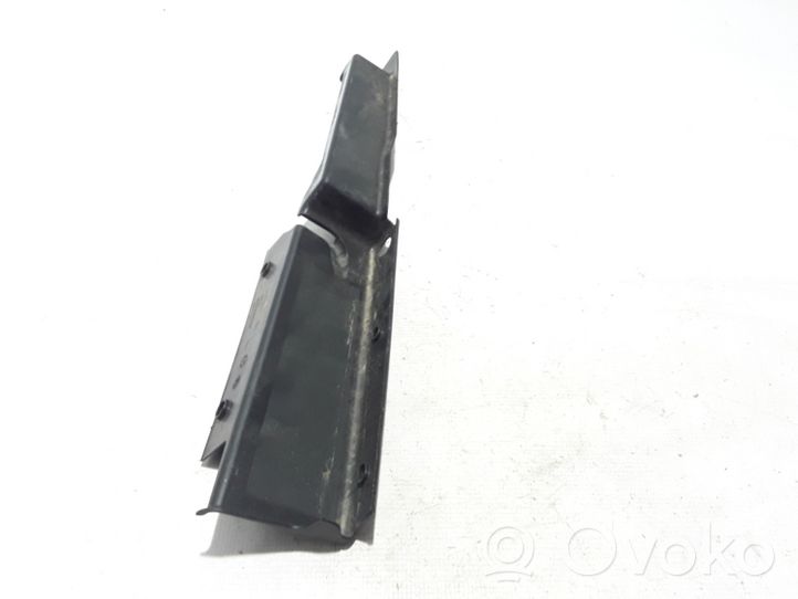 Volvo XC40 Rivestimento della modanatura della chiusura del vano motore/cofano 31651853