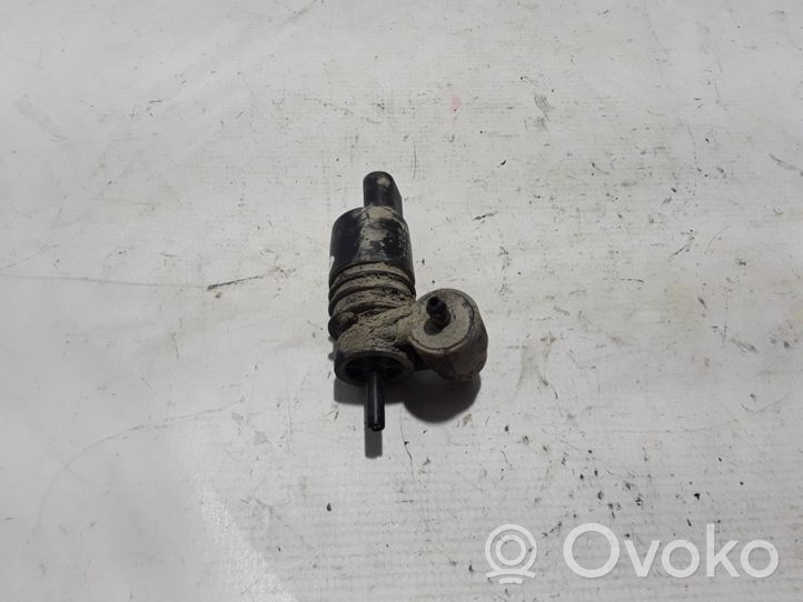 Volkswagen Caddy Tuulilasi tuulilasinpesimen pumppu 1K6955651