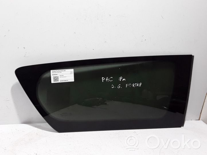 Chrysler Pacifica Rear side window/glass 68238494AC