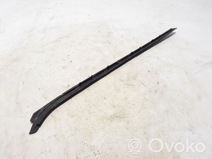 BMW 3 F30 F35 F31 Rivestimento parabrezza 7258187