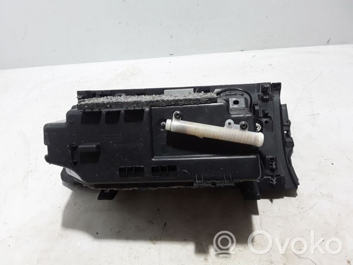 Volvo V60 Vano portaoggetti 30755651