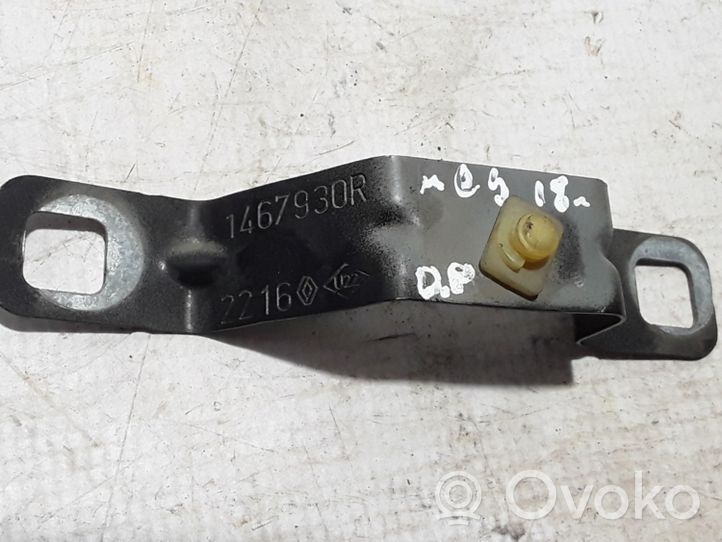 Renault Megane IV Supporto di montaggio del parafango 1467930R