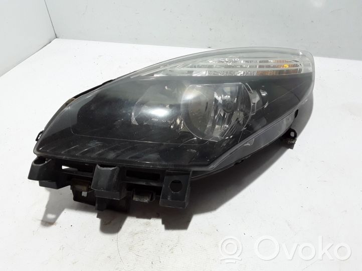 Renault Scenic III -  Grand scenic III Lampa przednia 260600023R