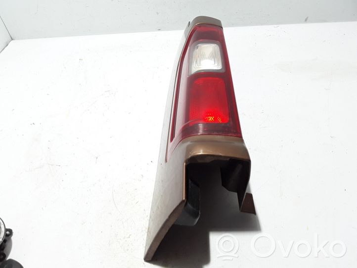 Renault Trafic III (X82) Luci posteriori 265A64439R