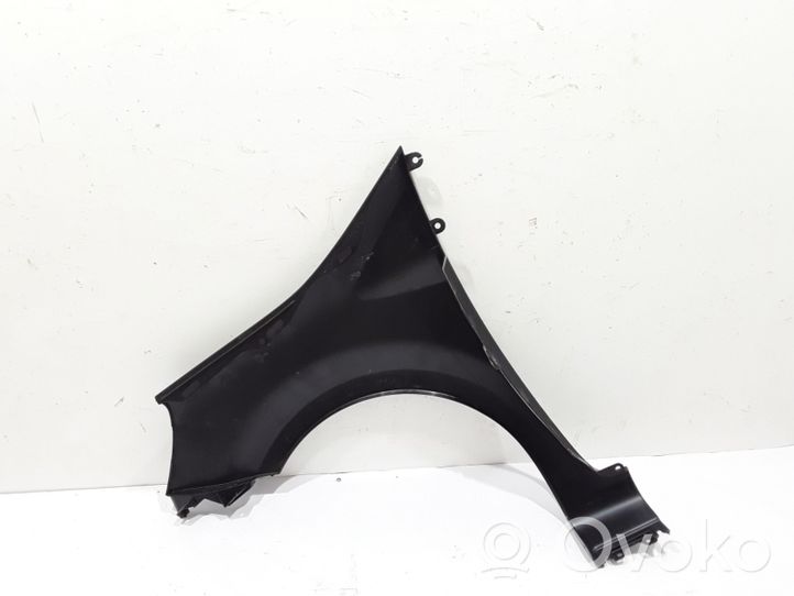 Renault Modus Fender 8200093310