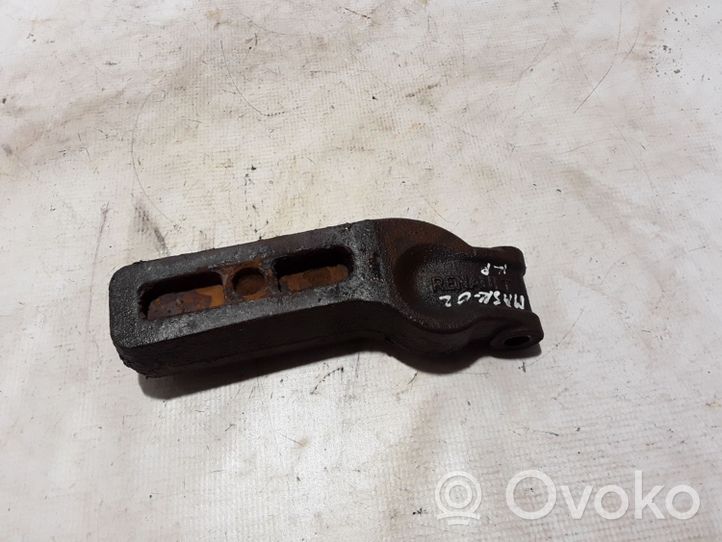 Renault Mascott Lower shock absorber bracket 5010537108