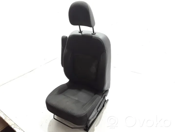 Opel Vivaro Priekšējais vadītāja sēdeklis 
