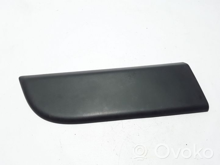 Renault Master III Rivestimento della portiera anteriore (modanatura) 808210166R