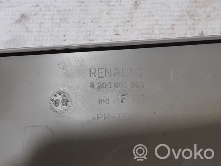 Renault Kangoo II Takaluukun/tavaratilan sivuverhoilu 8200656594