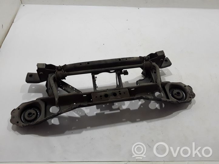 Volvo V40 Belka osi tylnej 31277671