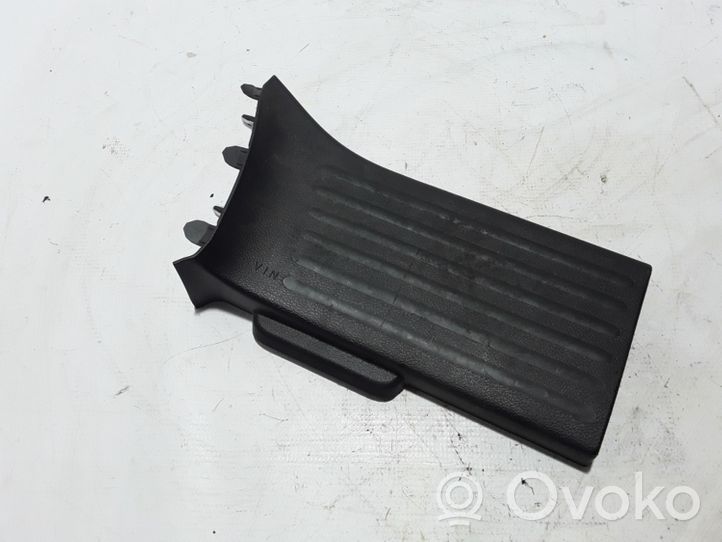 Chrysler Pacifica Rear sill trim cover 5SP26TRMAF