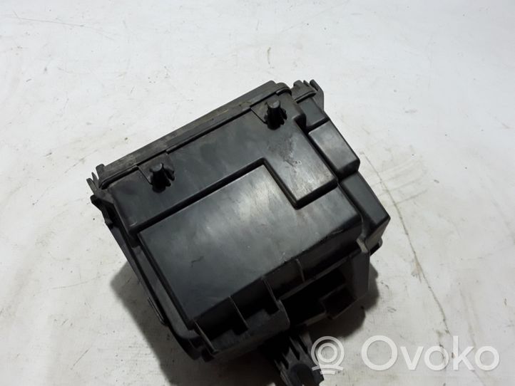 Renault Trafic III (X82) Fuse box set 243503708R